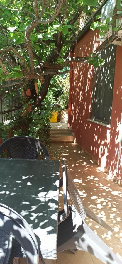 Un Po Di Relax A Pochi Passi Dal Mare! Apartment อาร์บาตักซ์ ภายนอก รูปภาพ